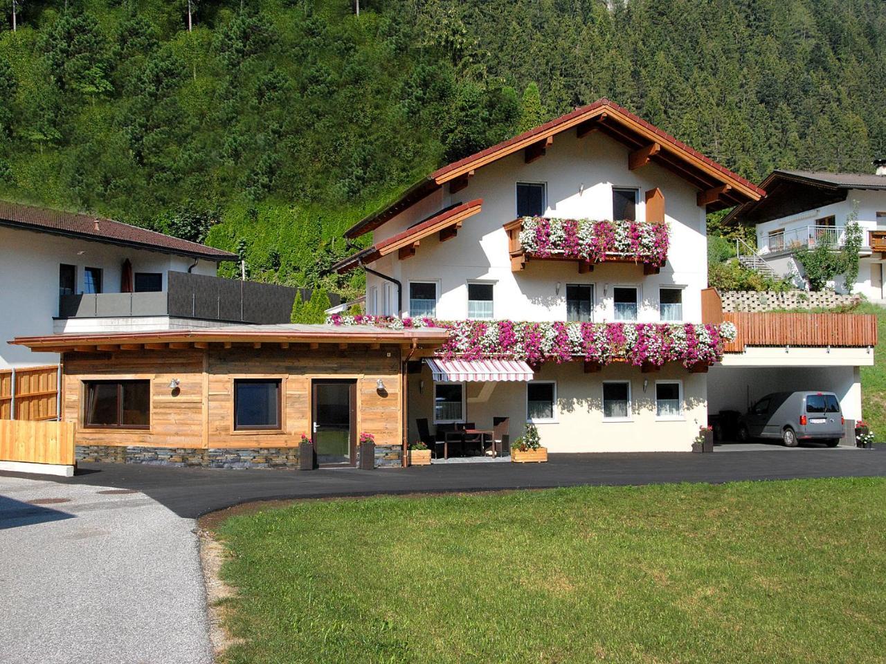 Apartment Christian Mayrhofen Luaran gambar